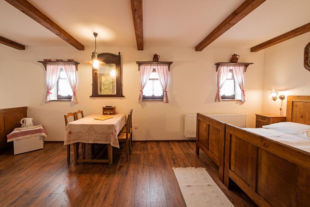 Penzión Starý Hostinec Banská Štiavnica Exterior foto