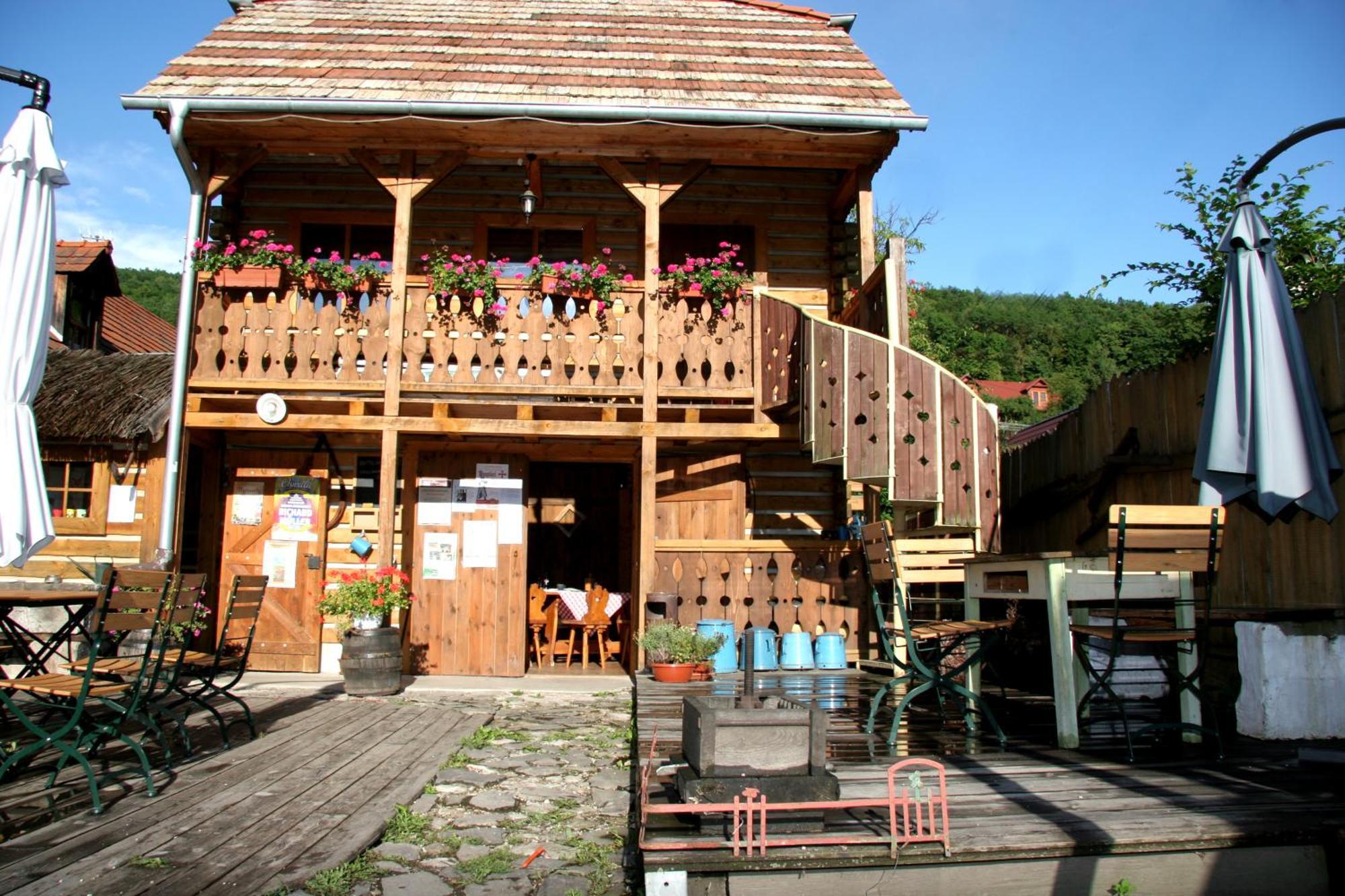 Penzión Starý Hostinec Banská Štiavnica Exterior foto